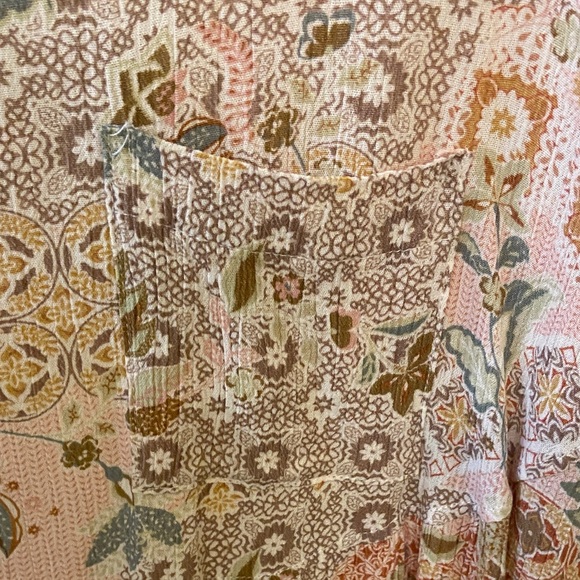 Chris & Carol Multicolor Patchwork Short Sleeve Top - Picture 3 of 4